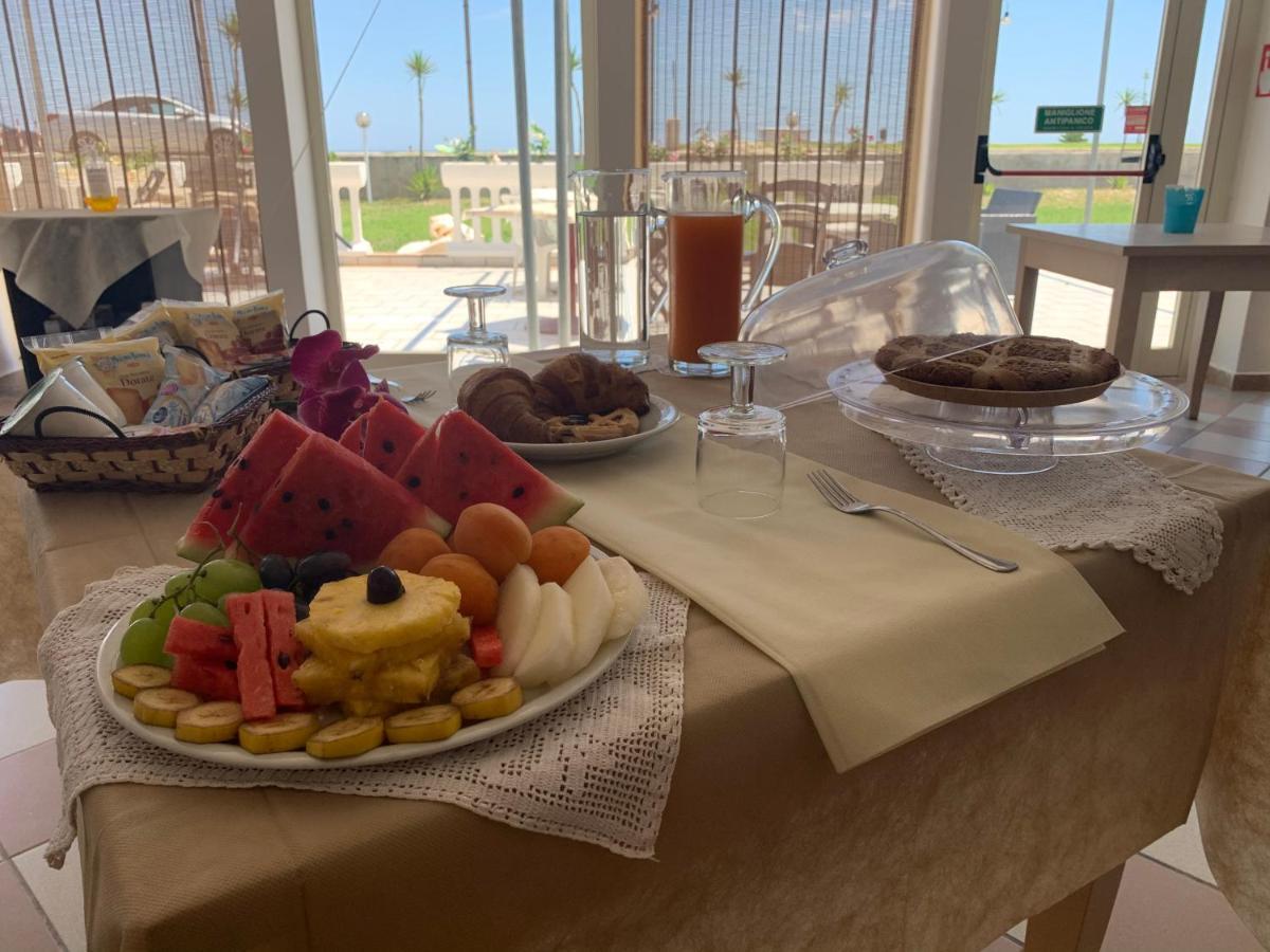 Hotel Rivabella Davoli Zewnętrze zdjęcie