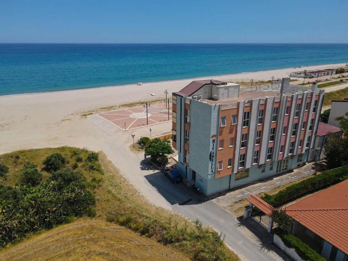 Hotel Rivabella Davoli Zewnętrze zdjęcie