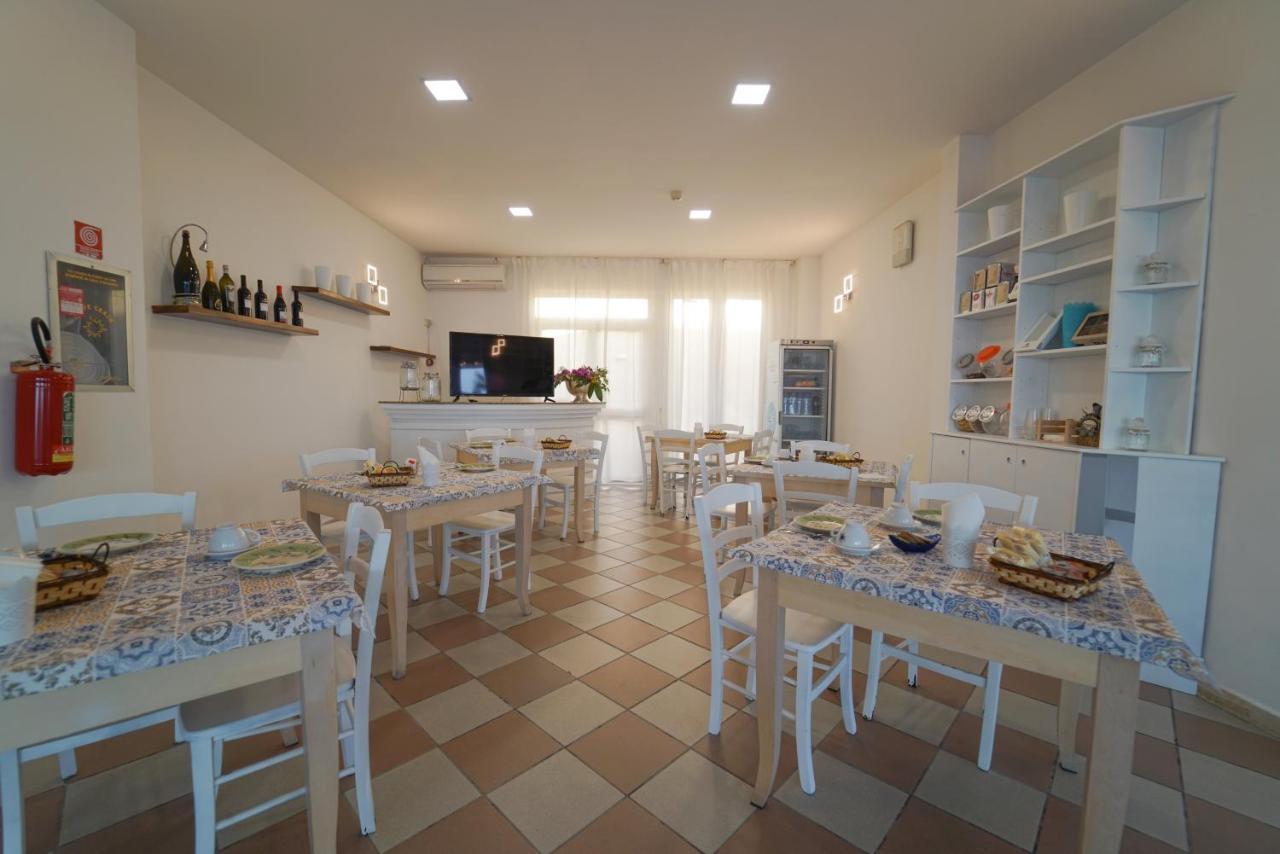Hotel Rivabella Davoli Zewnętrze zdjęcie