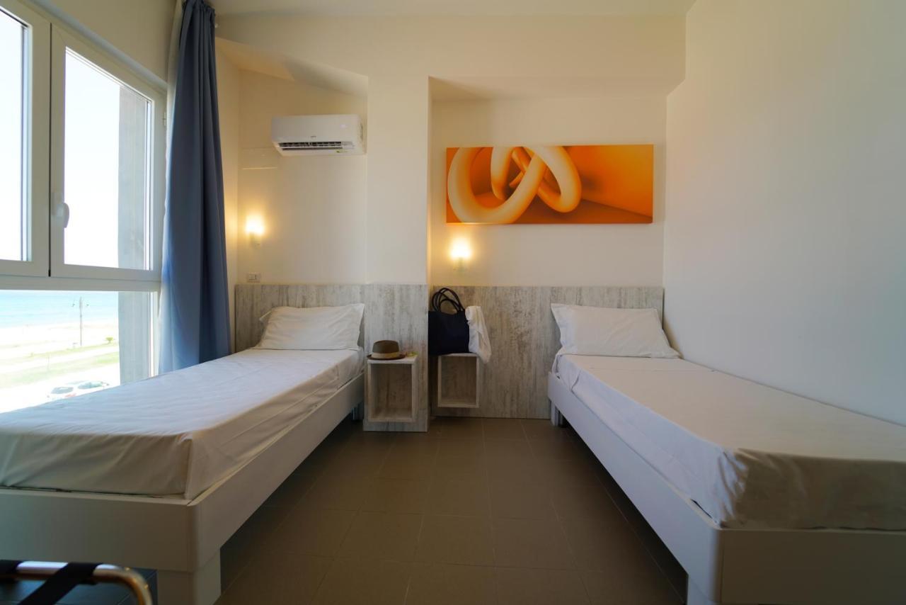 Hotel Rivabella Davoli Zewnętrze zdjęcie