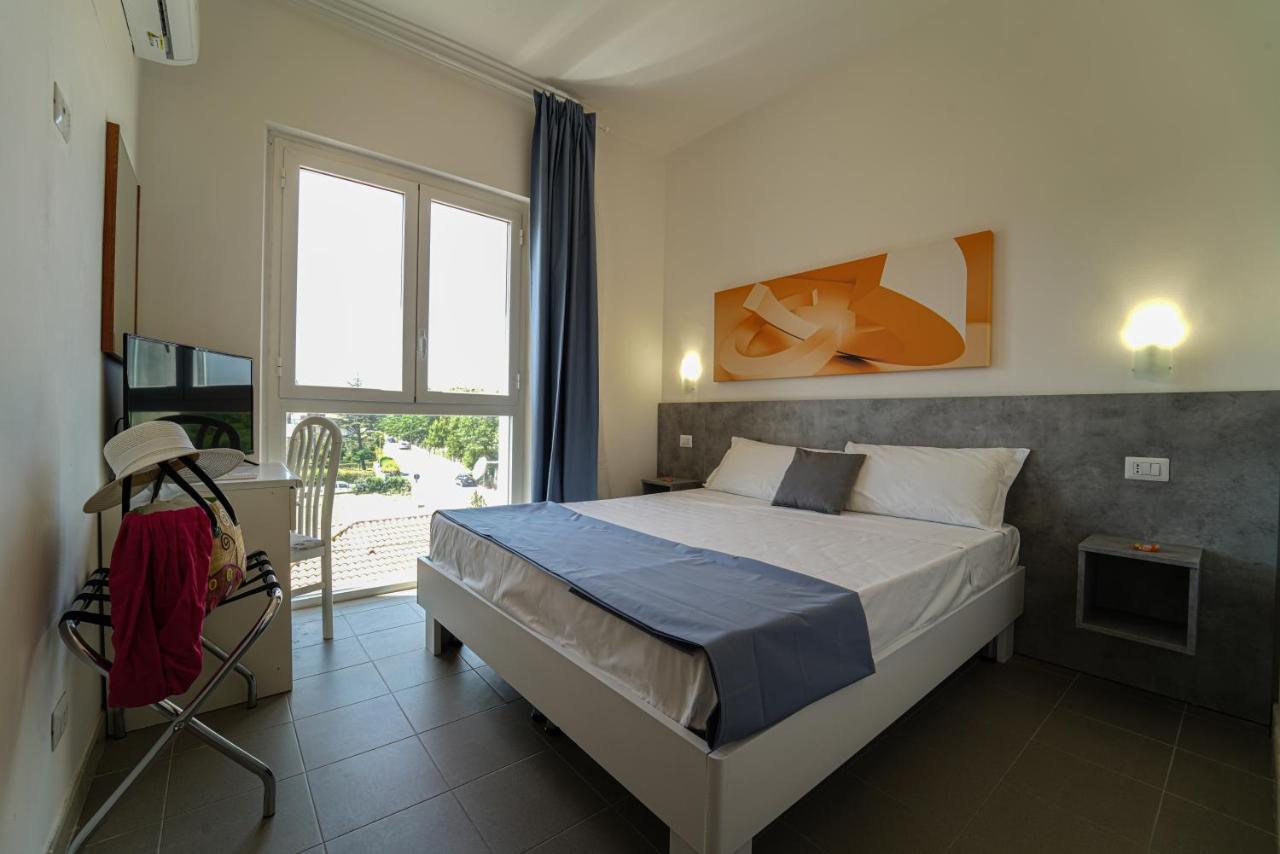 Hotel Rivabella Davoli Zewnętrze zdjęcie